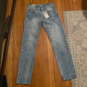 Brandy Melville Low-waisted Jeans (New with tags)